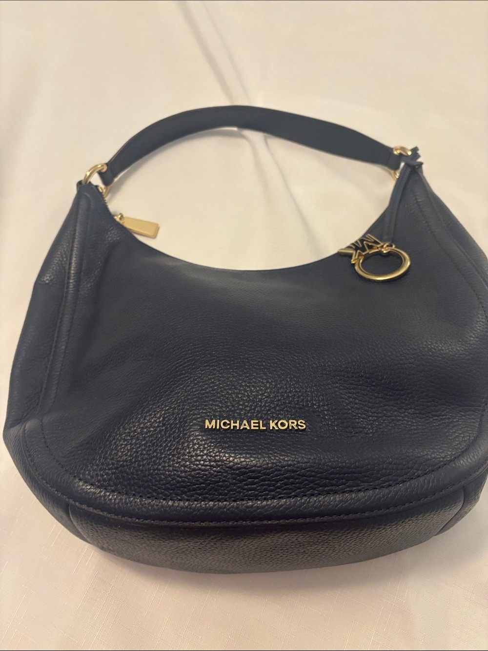 Michael Kors Lydia Navy Pebbled Leather Hobo Bag w/Gold accents Studded handle - Picture 4 of 12